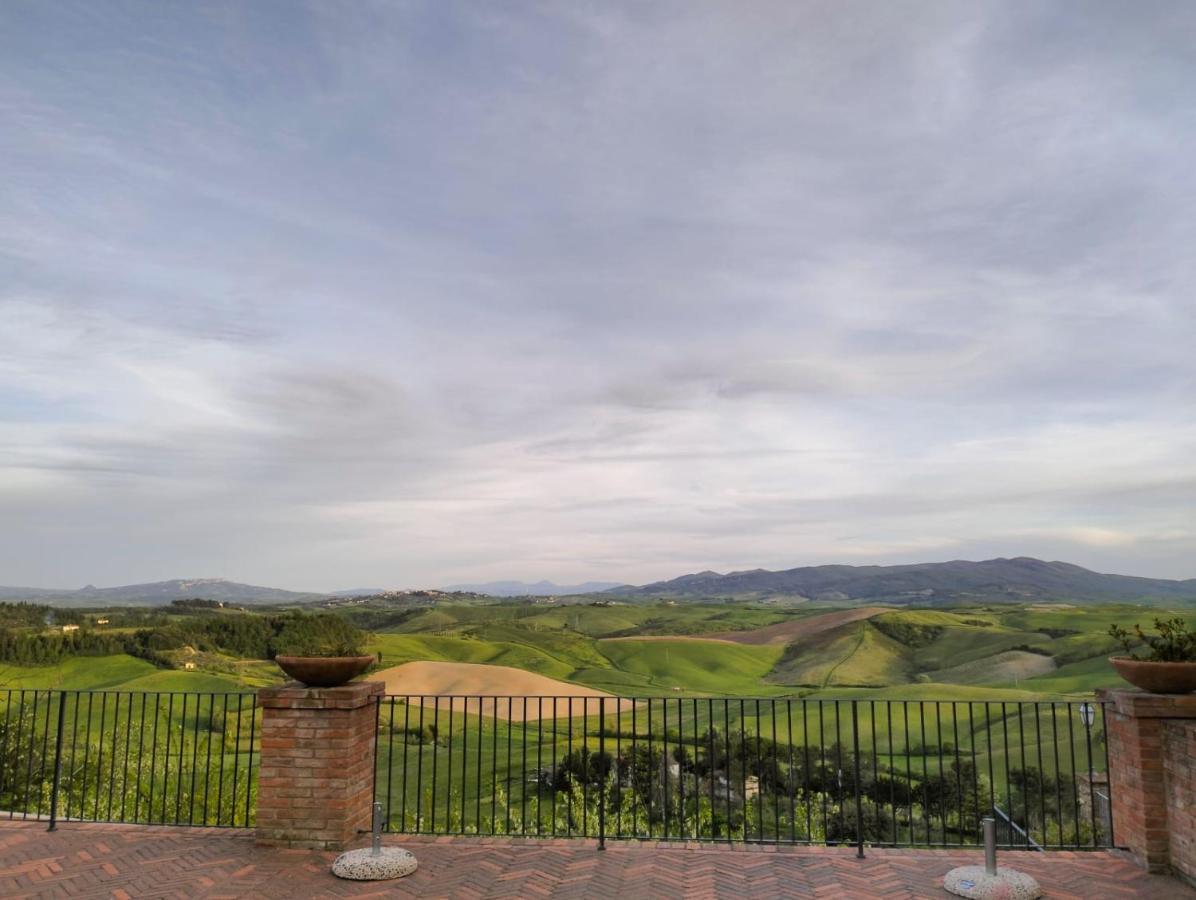 Il Sole Alla Terra Terricciola Екстериор снимка